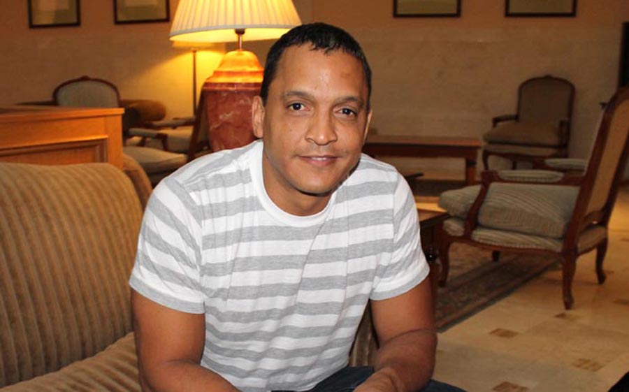 El eterno femenino de una imaginativa pintora