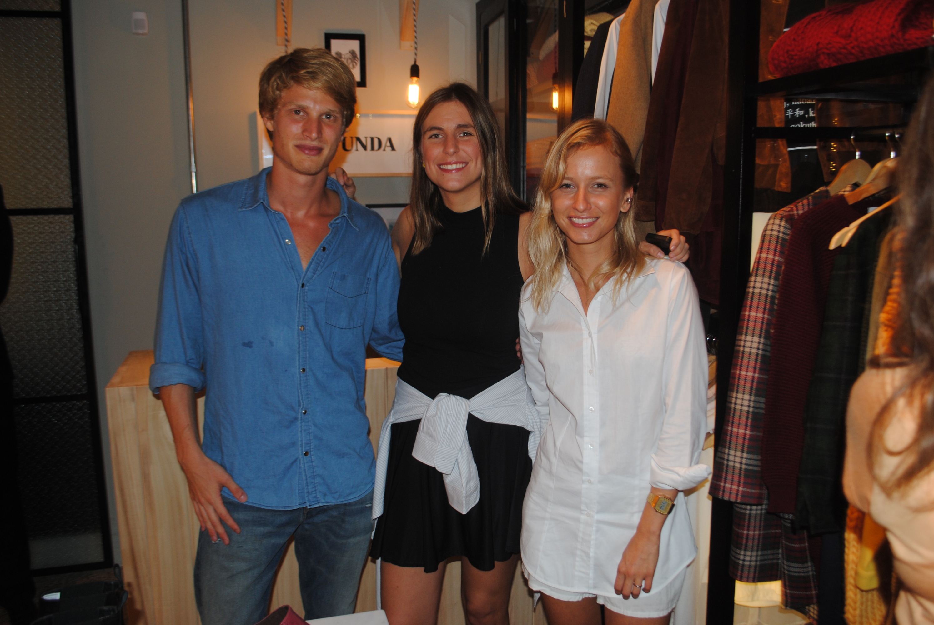 Kevin Jakter, Carolina Sosa, Sofía Domínguez.