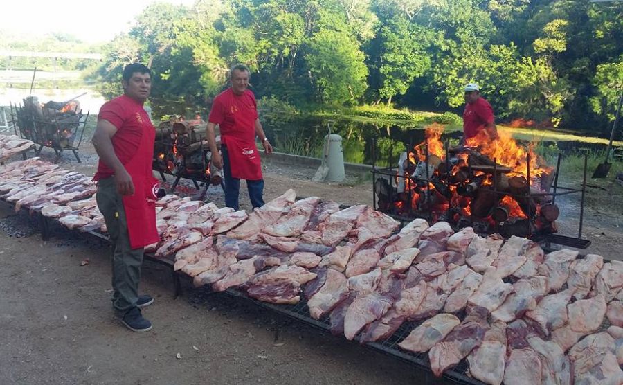 El eterno femenino de una imaginativa pintora