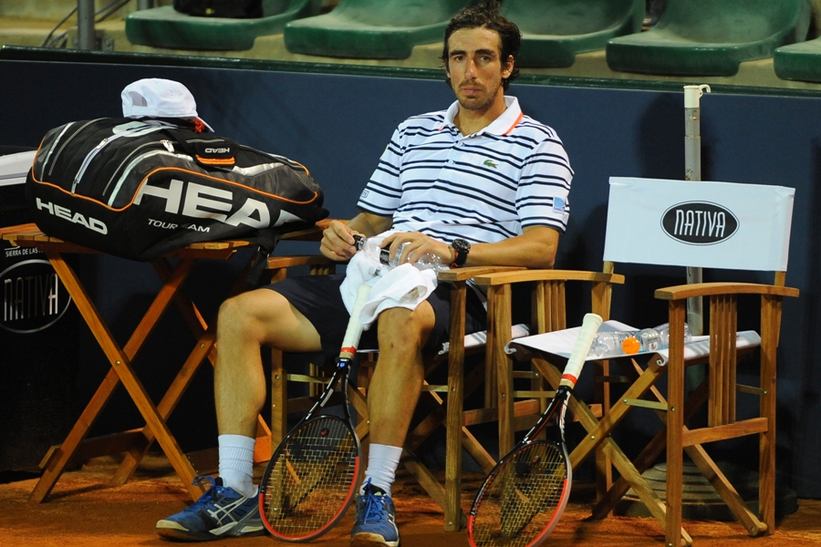 Pablo Cuevas durante la última Copa Davis. Foto: Archivo El País.
