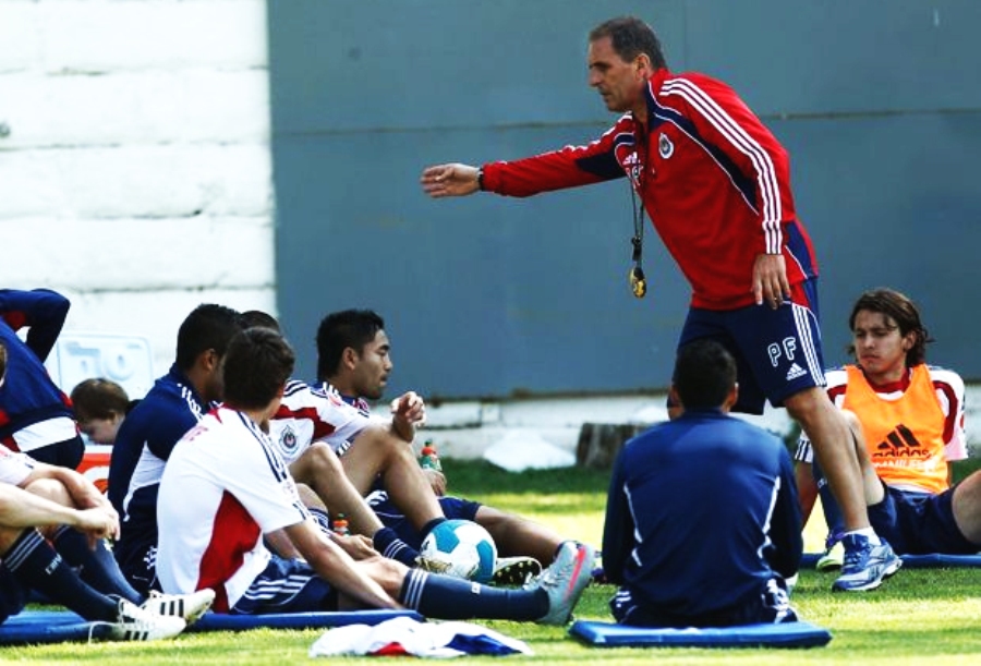 El eterno femenino de una imaginativa pintora