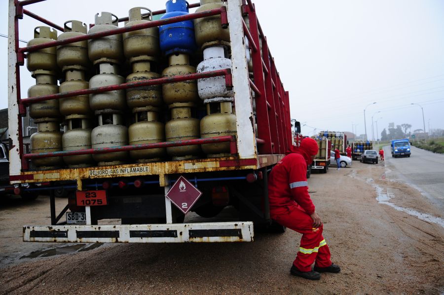 El eterno femenino de una imaginativa pintora