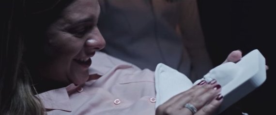 El eterno femenino de una imaginativa pintora