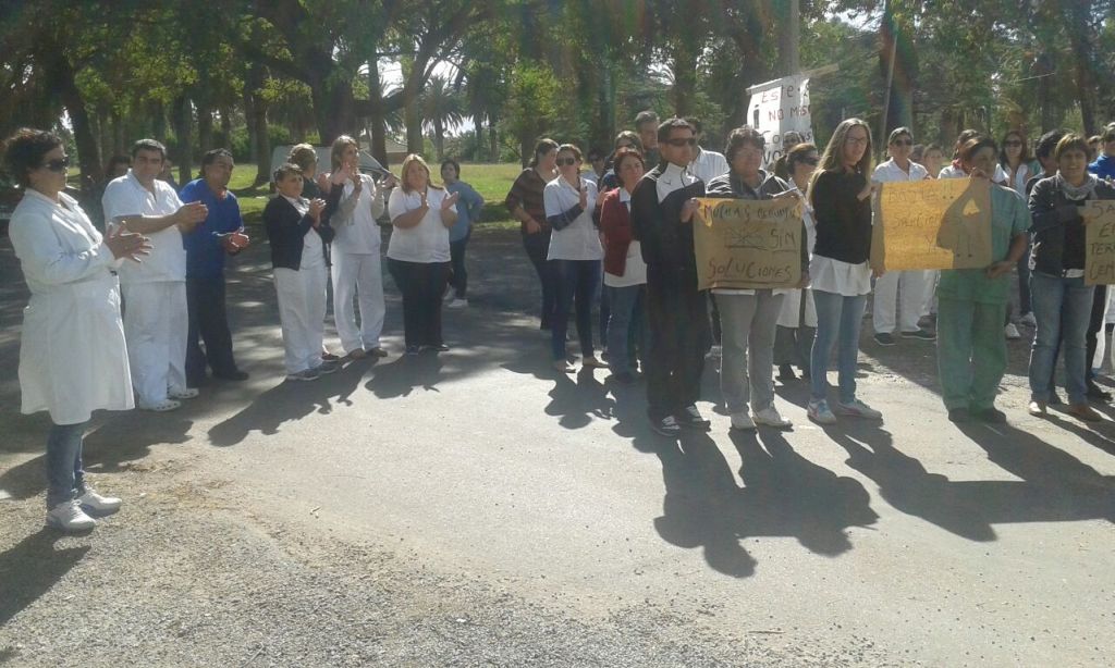 El eterno femenino de una imaginativa pintora