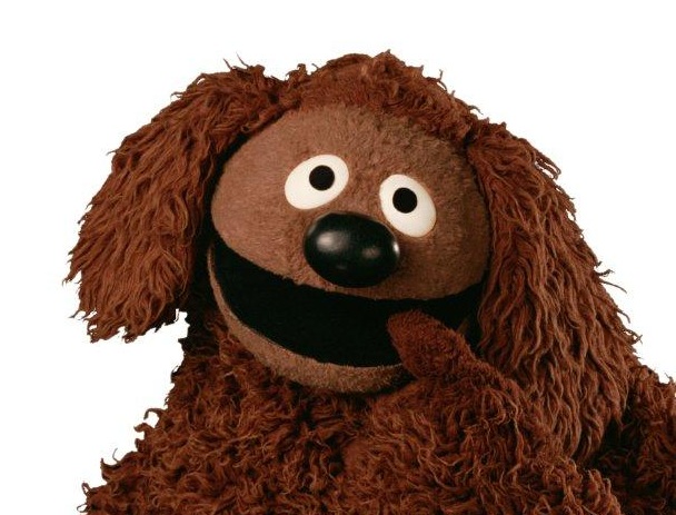 El dueño del piano-bar.