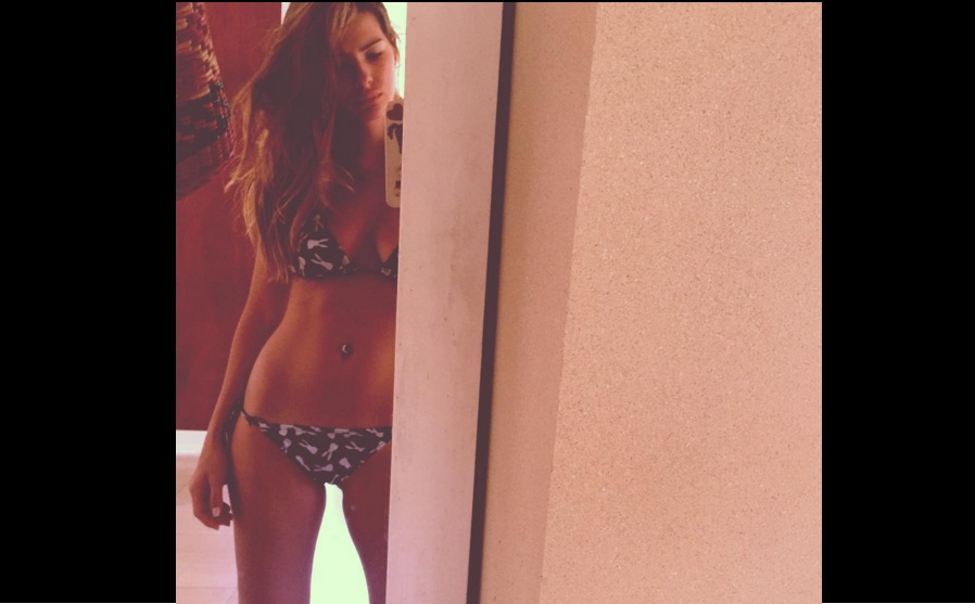 El eterno femenino de una imaginativa pintora