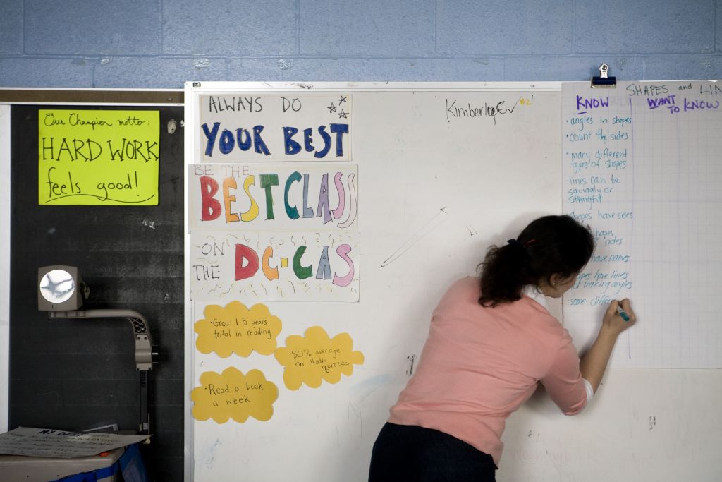 Inglés en escuelas. Foto: Archivo / Agencias