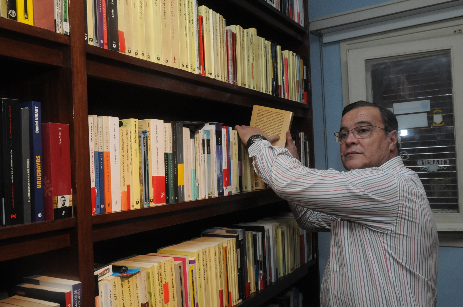 El eterno femenino de una imaginativa pintora