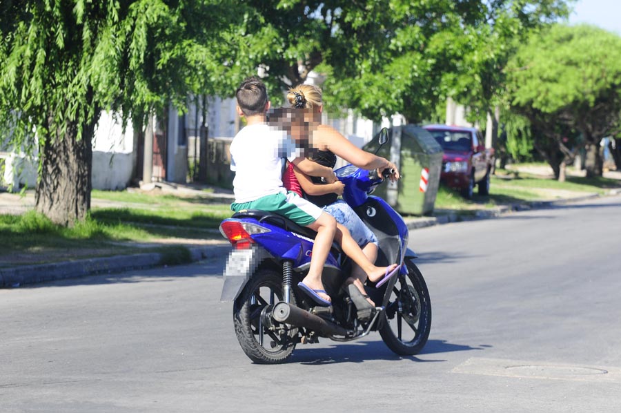 El eterno femenino de una imaginativa pintora