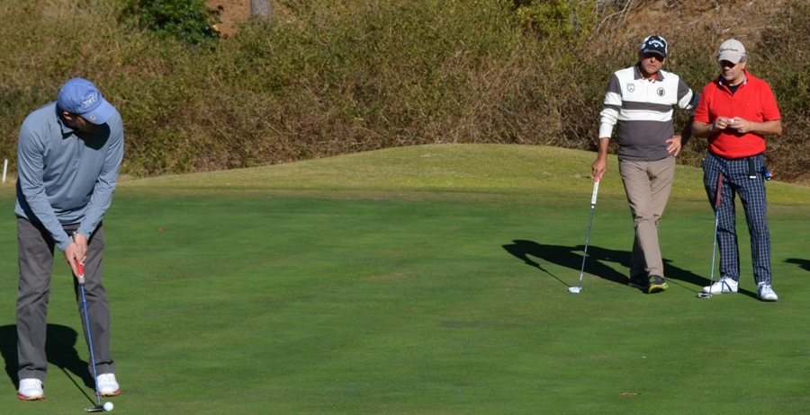 El eterno femenino de una imaginativa pintora