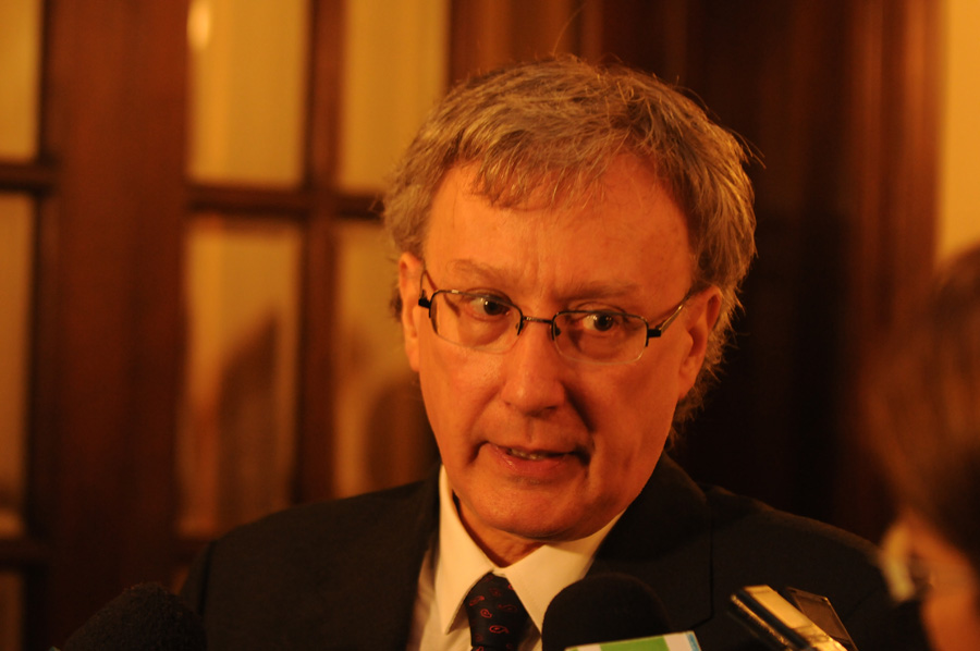 El eterno femenino de una imaginativa pintora