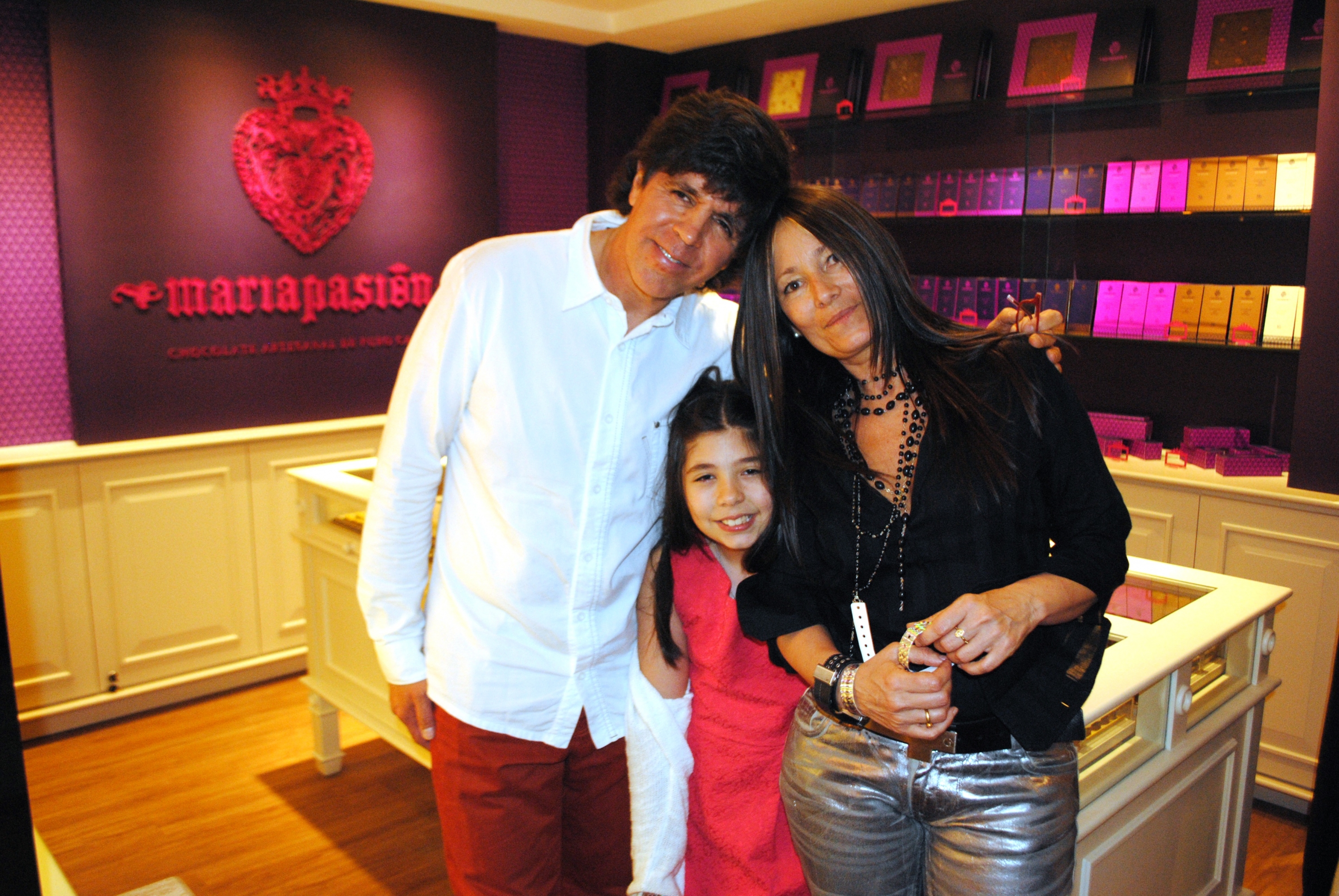 Gastón y Nazarena Pais, Mariella Rodríguez Casañas.