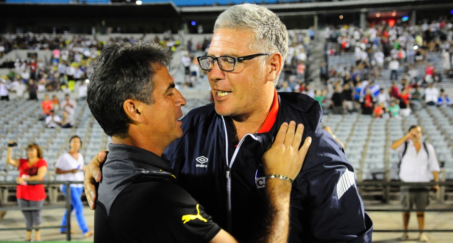 El eterno femenino de una imaginativa pintora