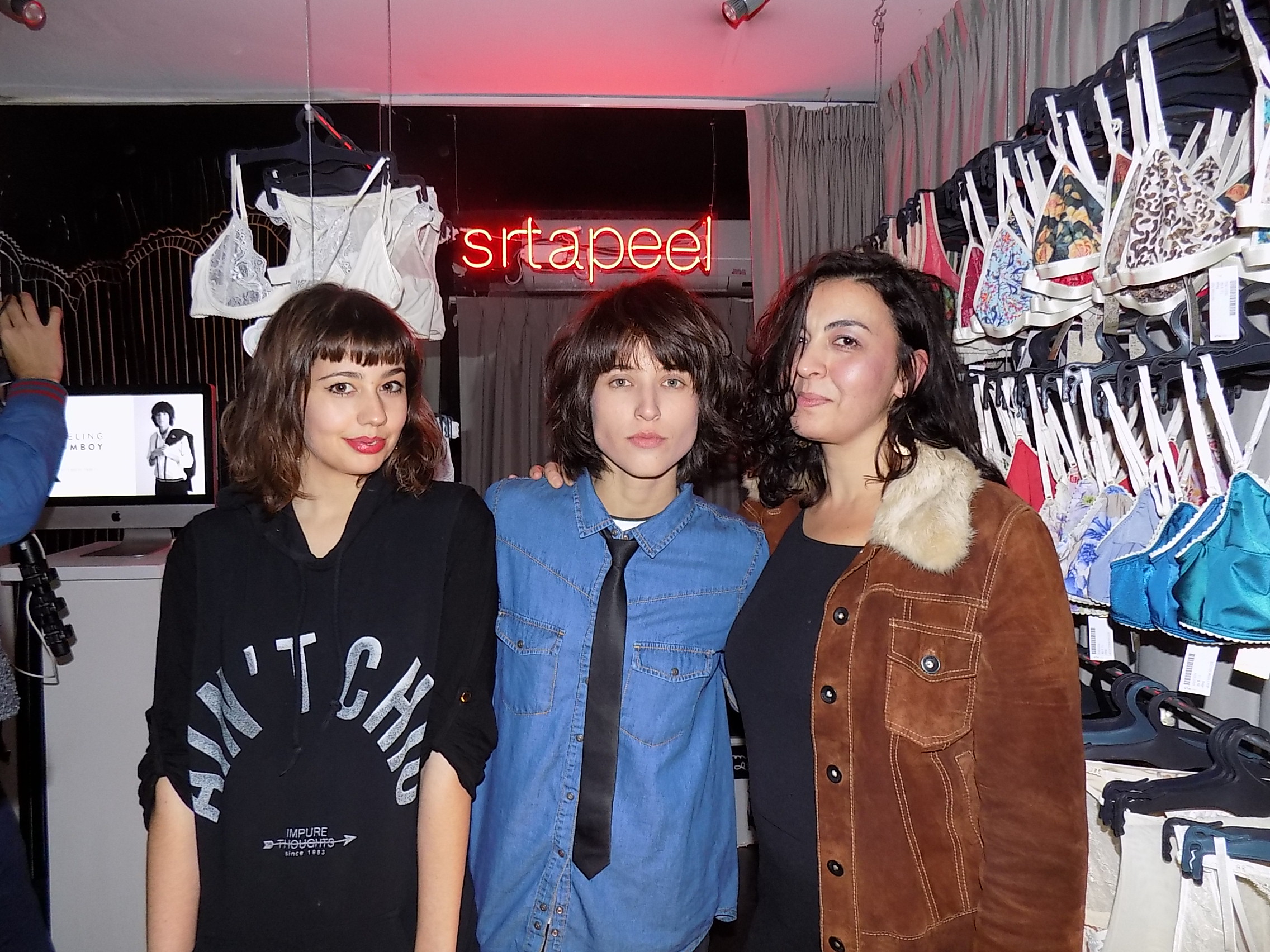 Mery Baridón, Belén Marenales, Loreley Turielle.