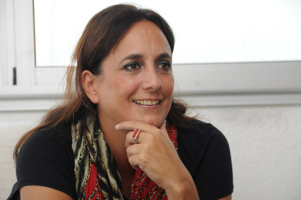 El eterno femenino de una imaginativa pintora