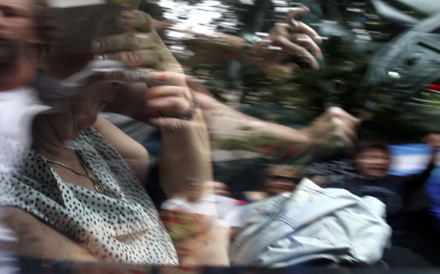 El eterno femenino de una imaginativa pintora