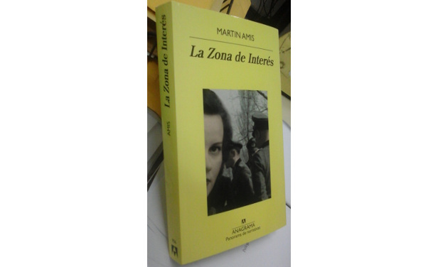 El eterno femenino de una imaginativa pintora