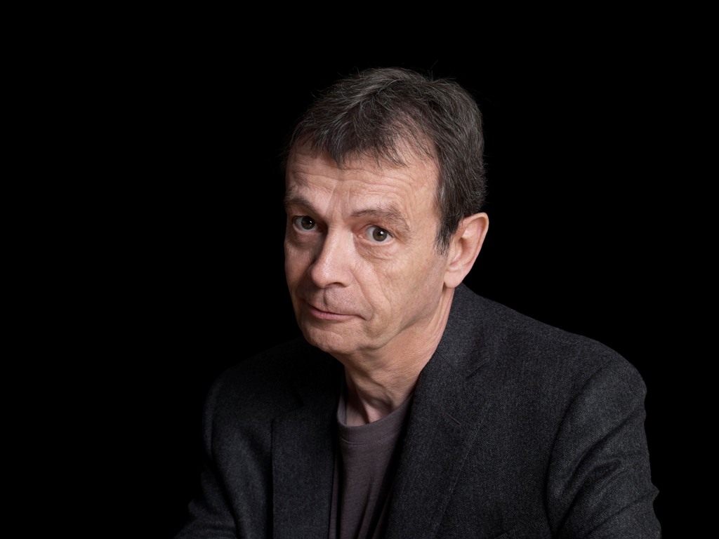 El eterno femenino de una imaginativa pintora