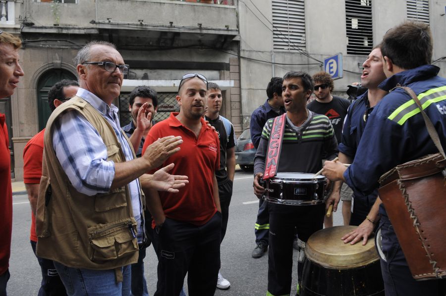 El eterno femenino de una imaginativa pintora