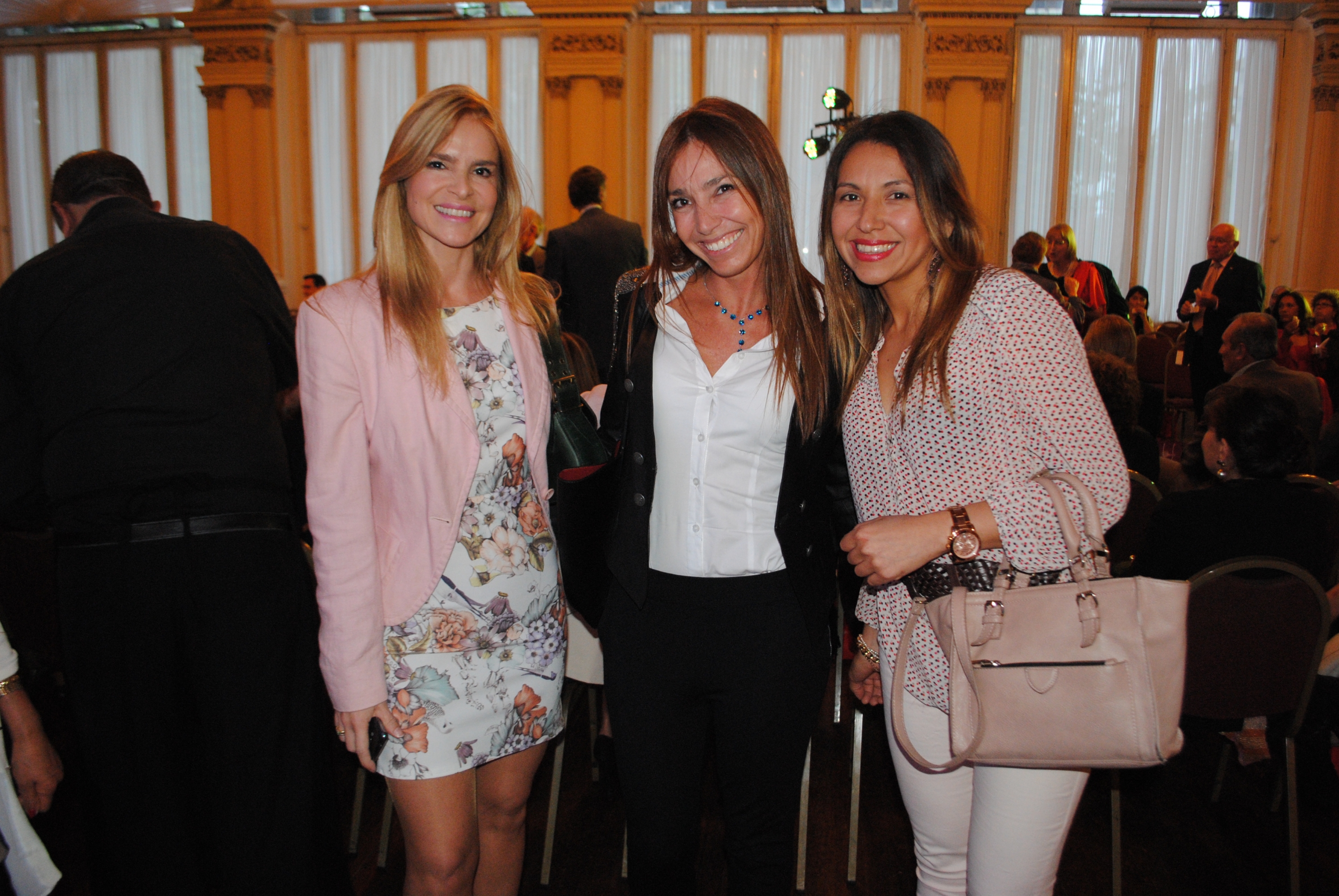 Virginia Negro, Gisselle Durán, Rosa Ferrer.