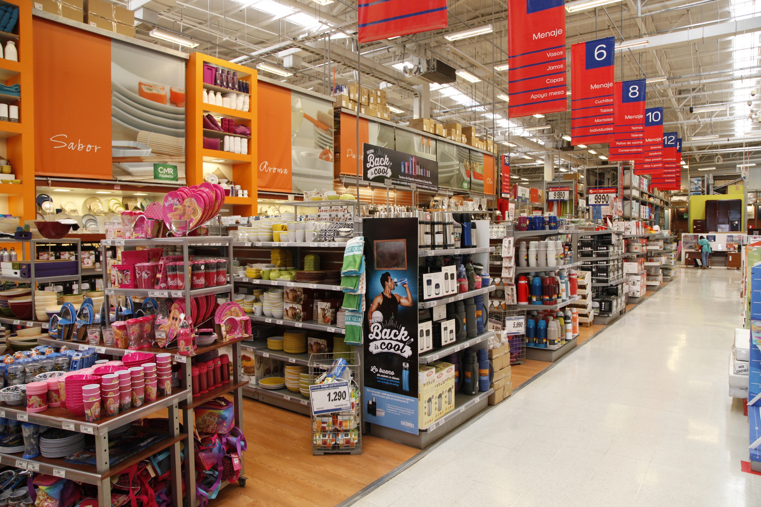 Sodimac. Imagen de una de las tiendas de la cadena en Chile, que se asemeja a la que la firma inaugurará en Uruguay. (Foto: Gentileza Sodimac)