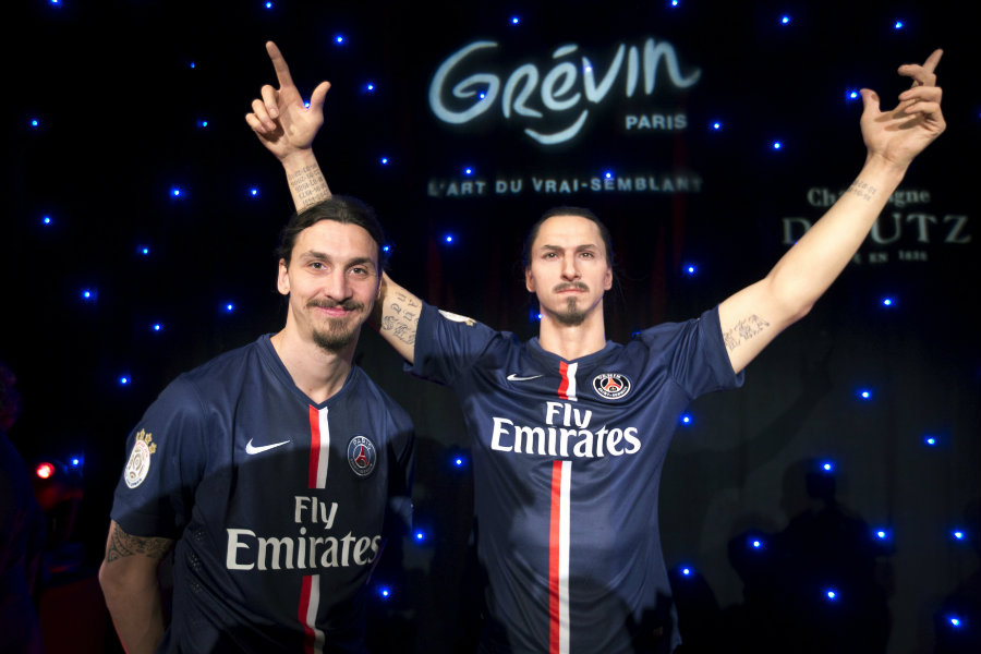 Zlatan Ibrahimovic en la presentación de su estatua de cera. Fotos: AFP/Reuters