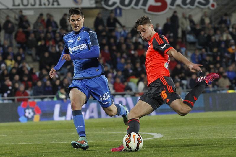 El eterno femenino de una imaginativa pintora