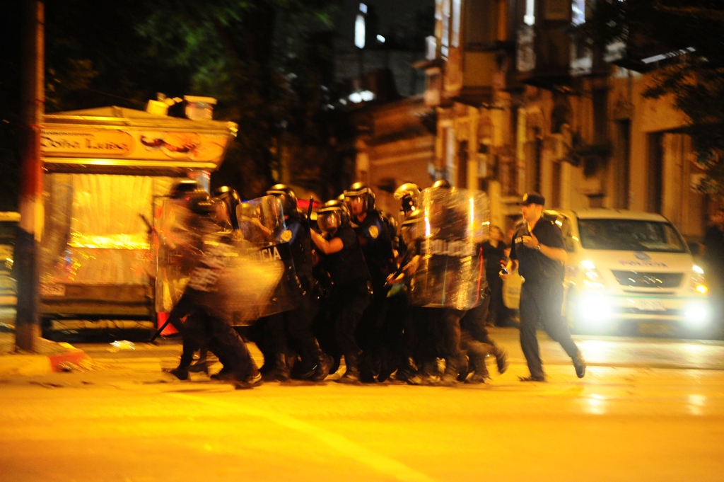 Incidentes en la sede de Nacional. Fotos: Darwin Borrelli