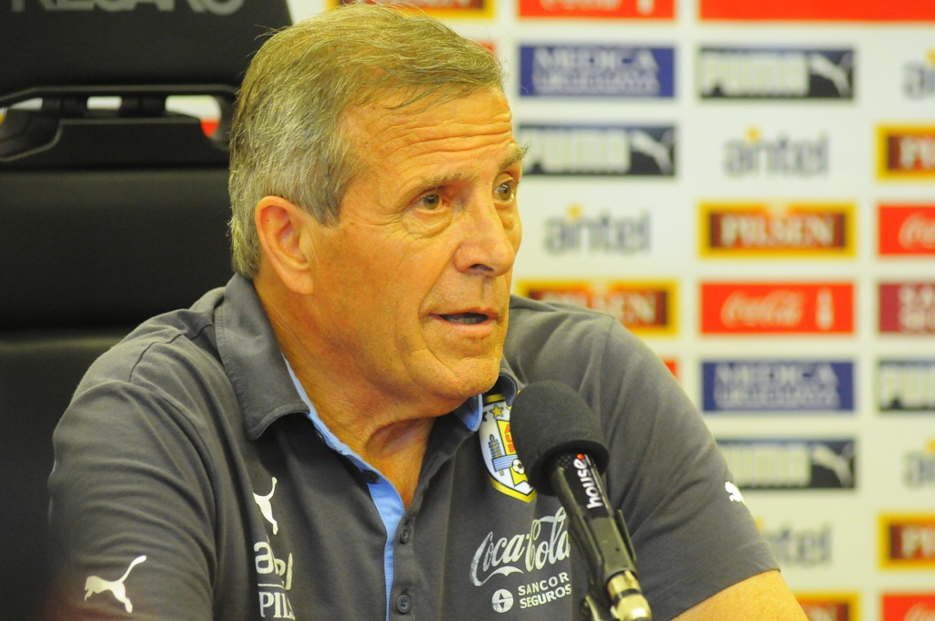 El eterno femenino de una imaginativa pintora