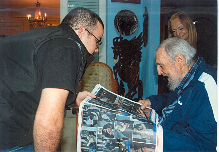 Fidel Castro con el presidente de la Federación Estudiantil Universitarios. Foto: EFE