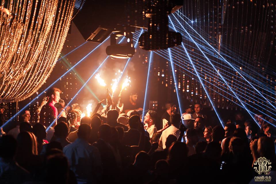 La fiesta de Karim Benzema en Dubai. Foto: CavalliClub / Facebook