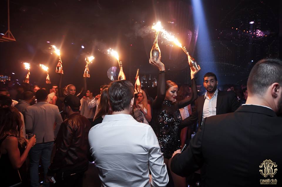 La fiesta de Karim Benzema en Dubai. Foto: CavalliClub / Facebook