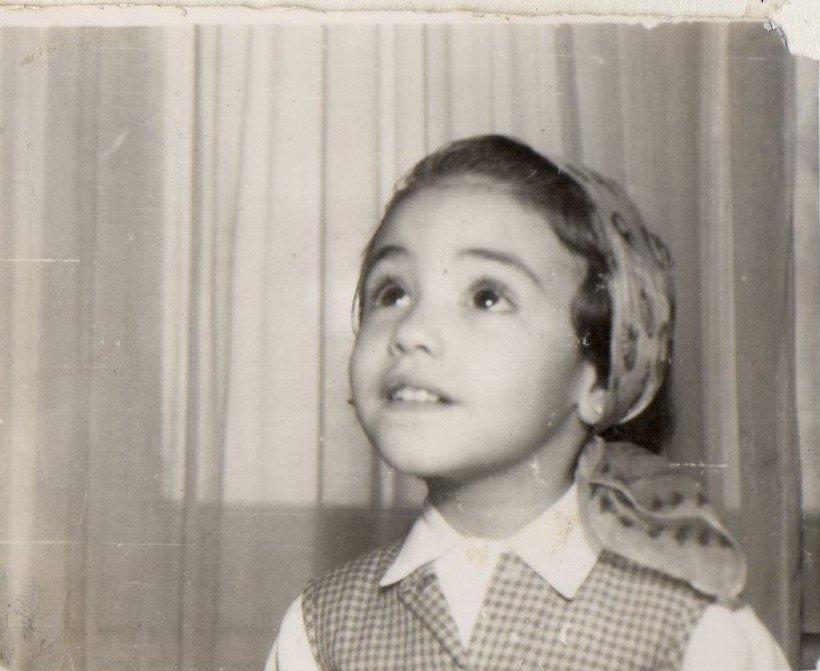 El eterno femenino de una imaginativa pintora