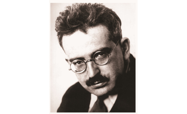 El eterno femenino de una imaginativa pintora