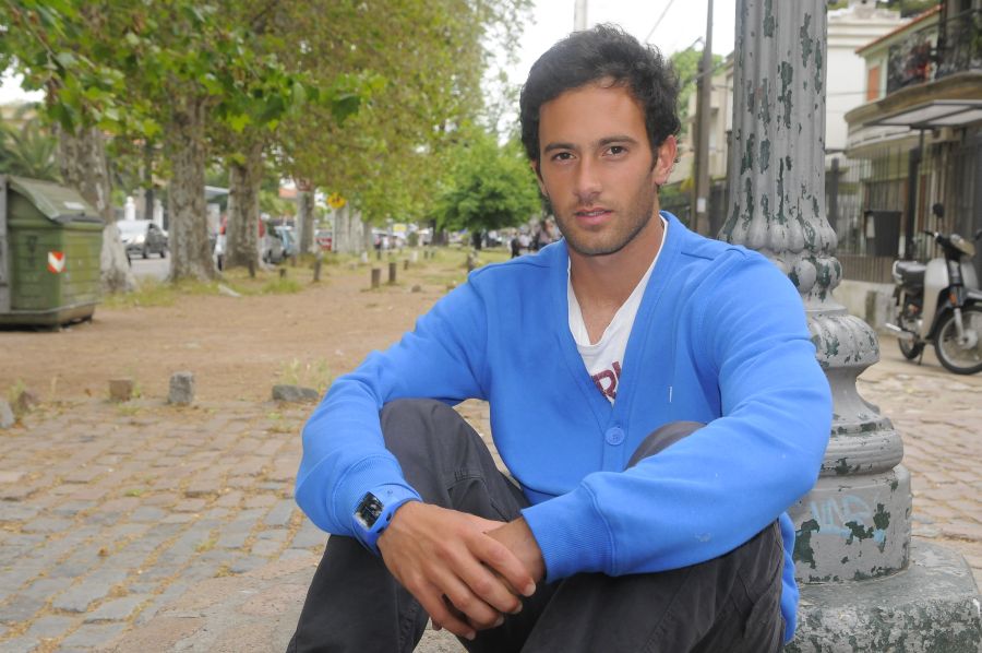 El eterno femenino de una imaginativa pintora