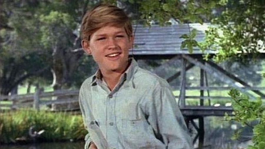 El eterno femenino de una imaginativa pintora