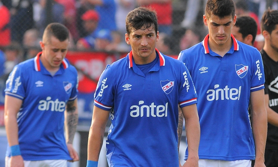 El eterno femenino de una imaginativa pintora