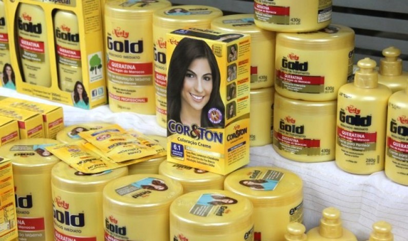 El eterno femenino de una imaginativa pintora