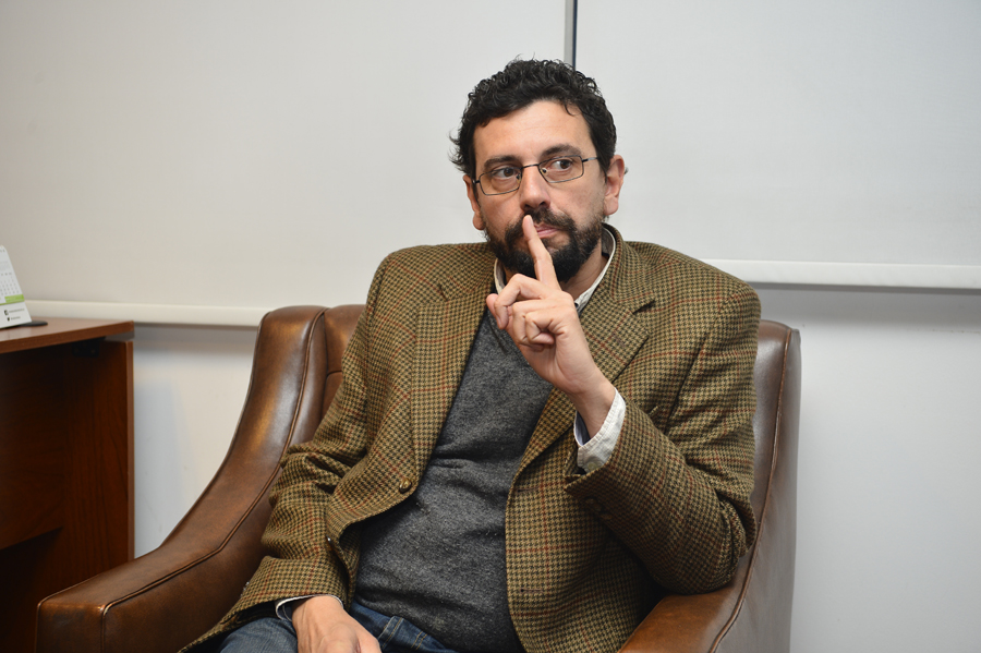 El eterno femenino de una imaginativa pintora