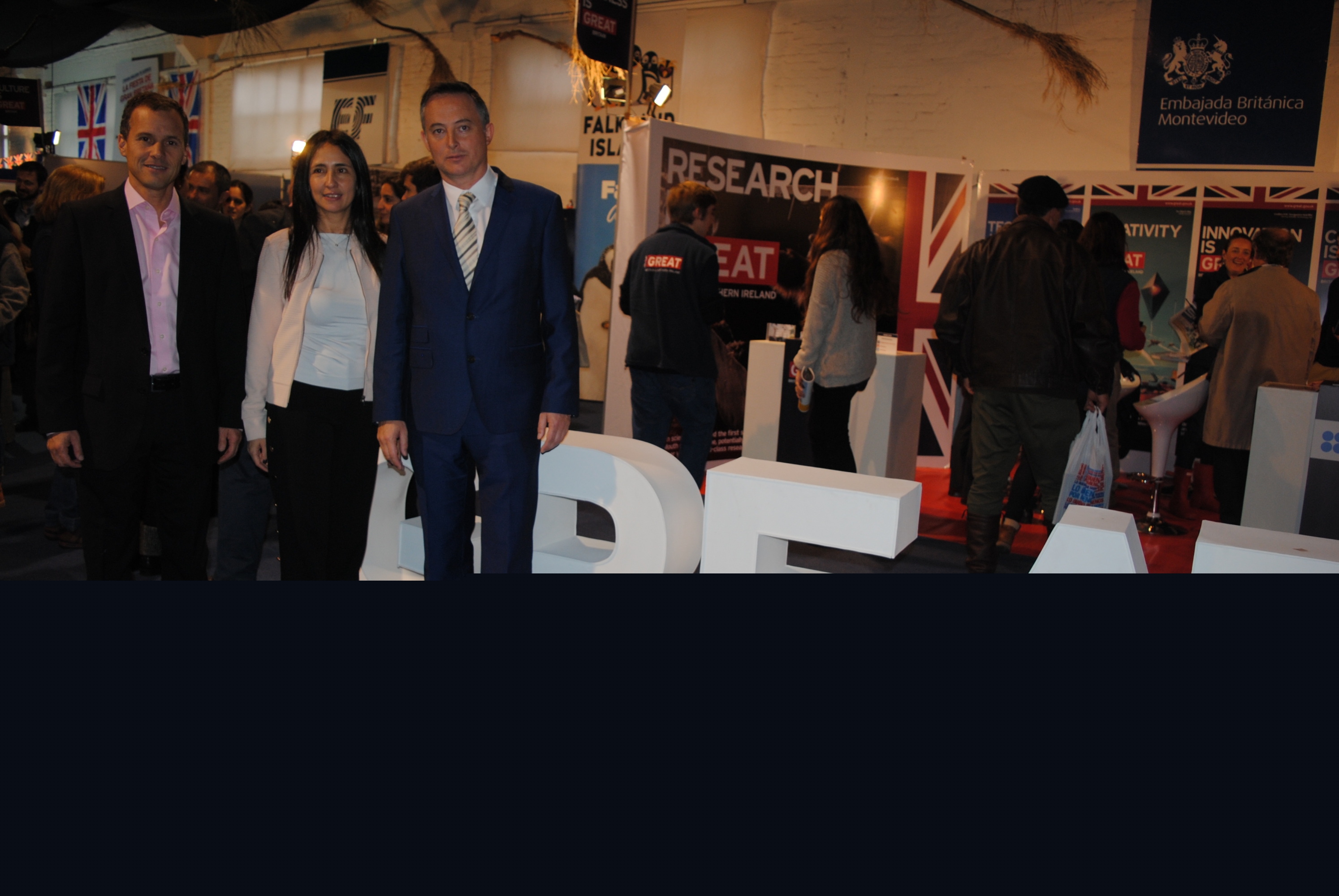 Pablo Etcheverry, Ana Laura Rodríguez, Embajador de Reino Unido Ian Duddy.