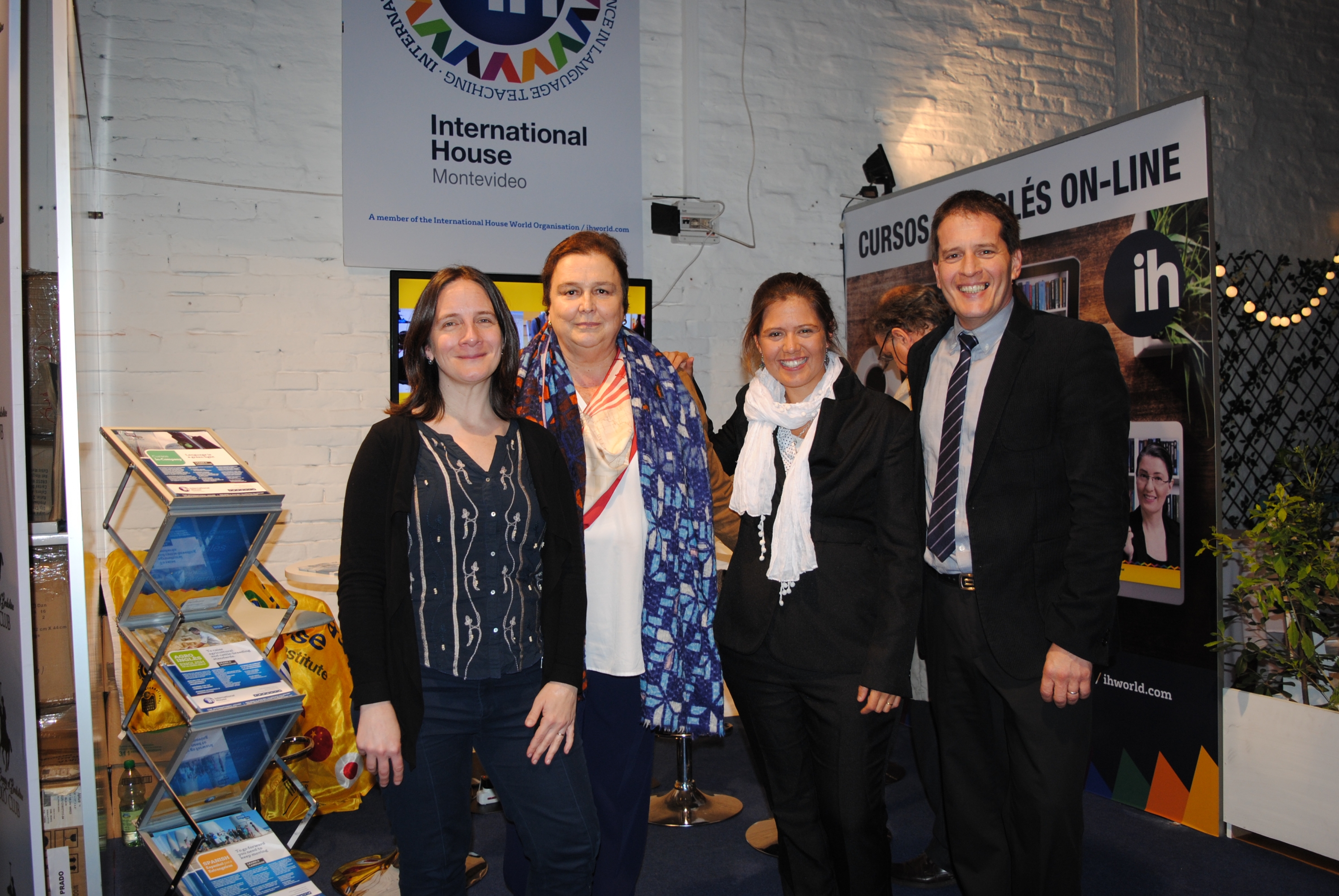 Lucila Cánepa, Rosario Estrada, Verónica Trias, Alvaro Martínez.