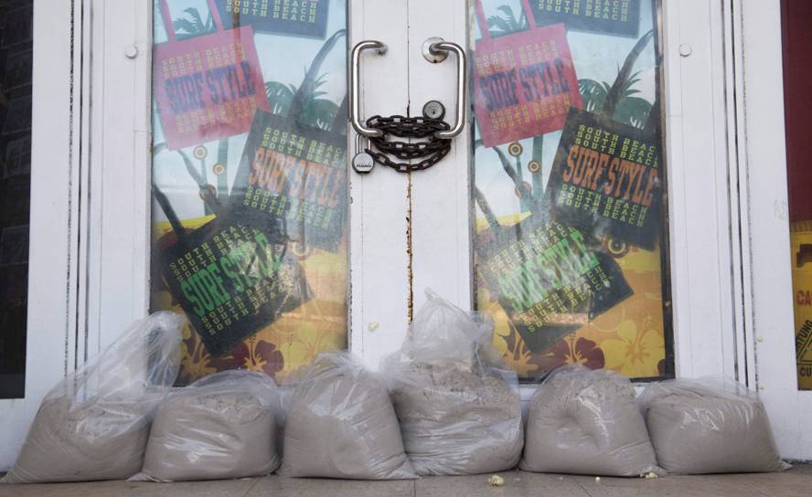 Miami se prepara para la llegada del huracán Irma. Foto: AFP.