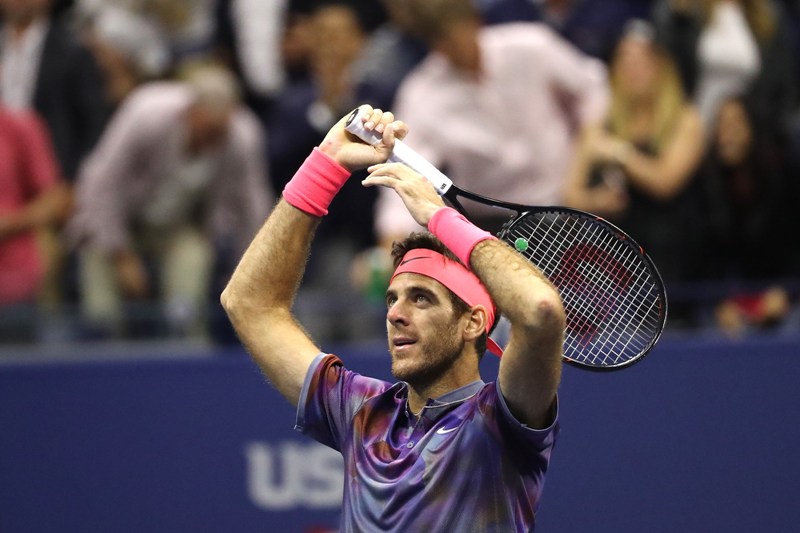 El eterno femenino de una imaginativa pintora