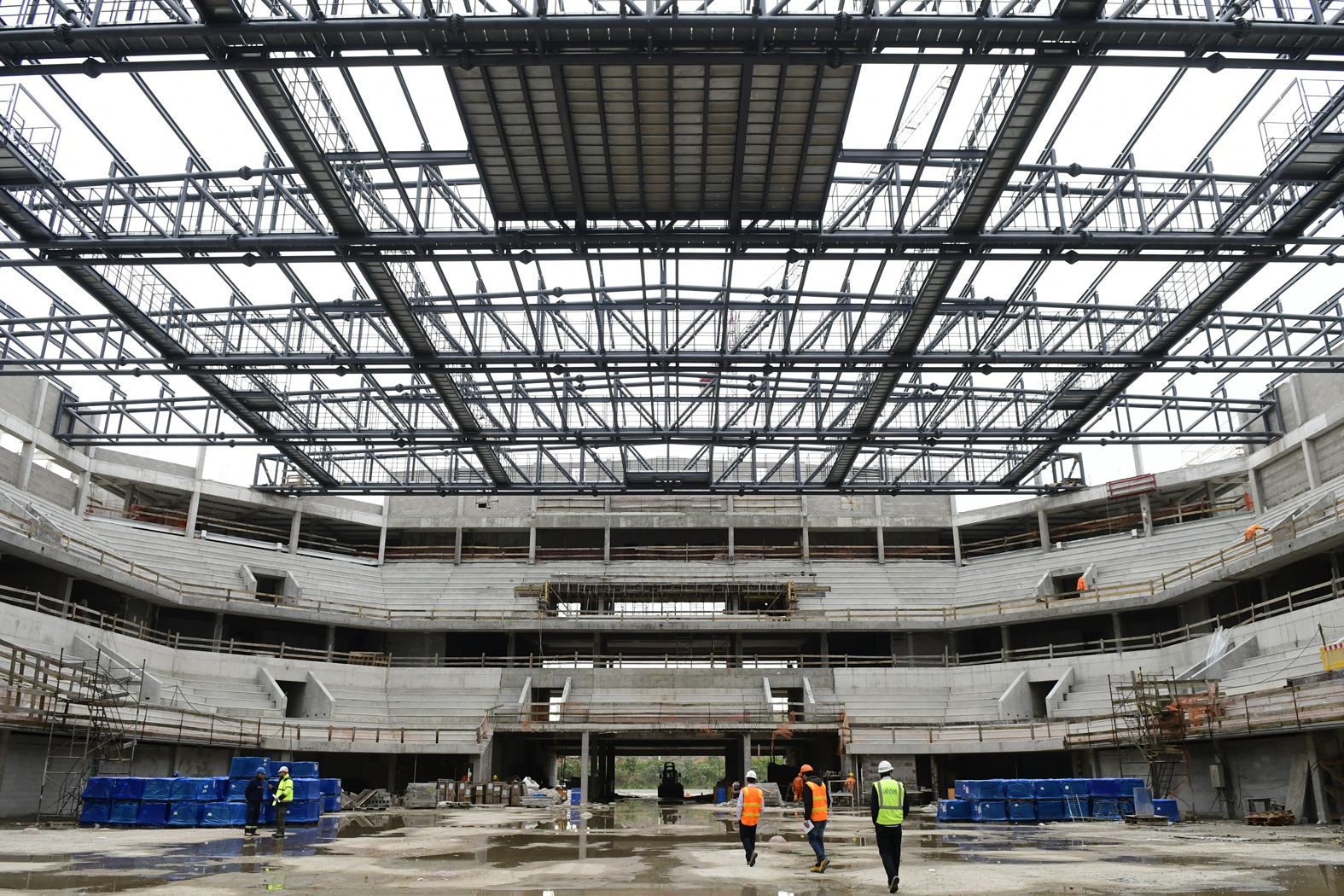 Obra de construcción del Antel Arena en el ex predio del Cilindro Municipal, en Avda Centenario. Foto: Marcelo Bonjouró