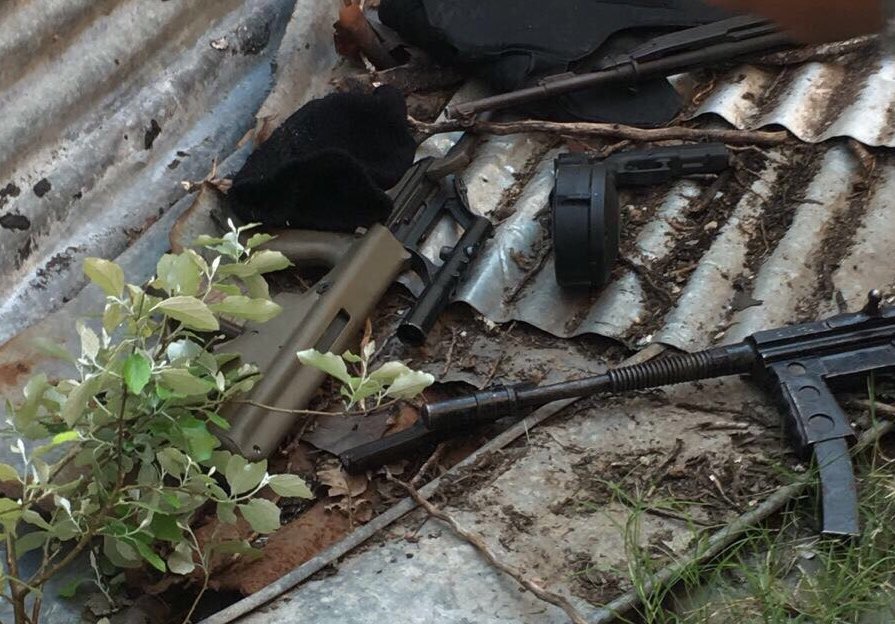 Armas de guerra incautadas en Casavalle.