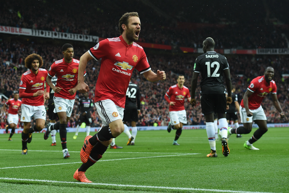El grito de Juan Mata por el gol del Manchester United. Foto: AFP