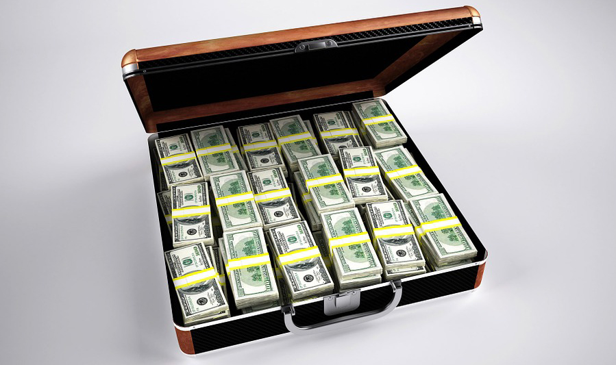 El 1% de los mayores ingresos percibe en promedio dinero de tres empresas. Foto: Pixabay