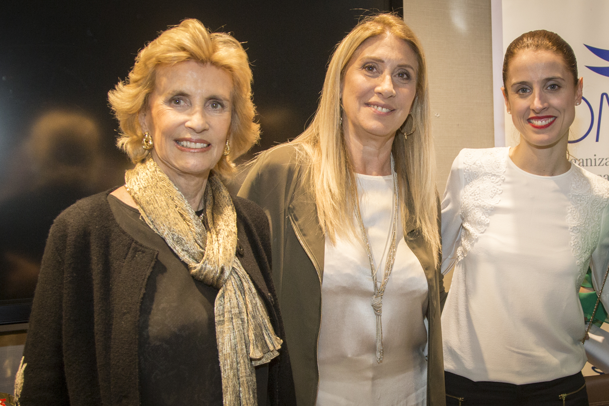 Julia Rodríguez Larreta, Elena Tejeira, María Noel Riccetto.