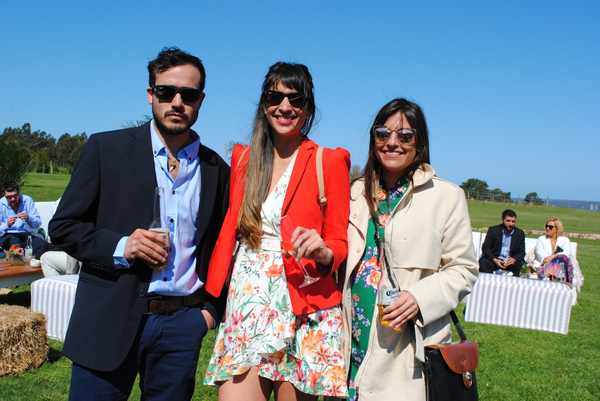 Andrés y Belén Díaz, Camila Taube.