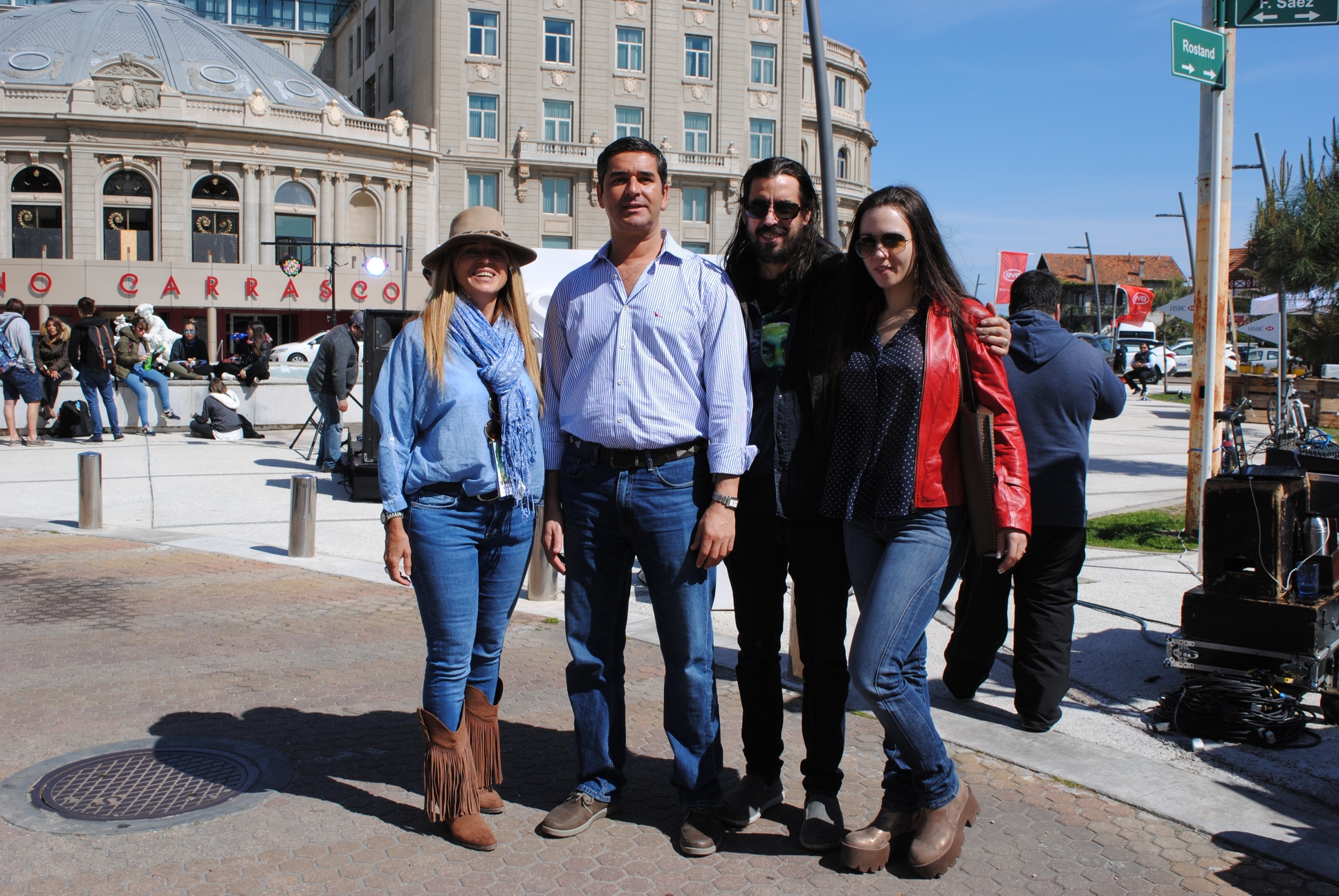 Carolina González, Enrique Santias, Diego Viglione, Ana Laura Alvez Becerra.